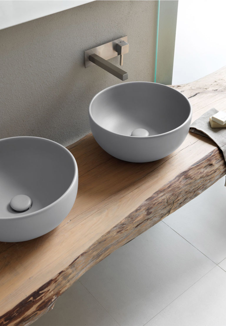 TRIADE - SALLE DE BAINS - BAILLEUL, NORD, FRANCE